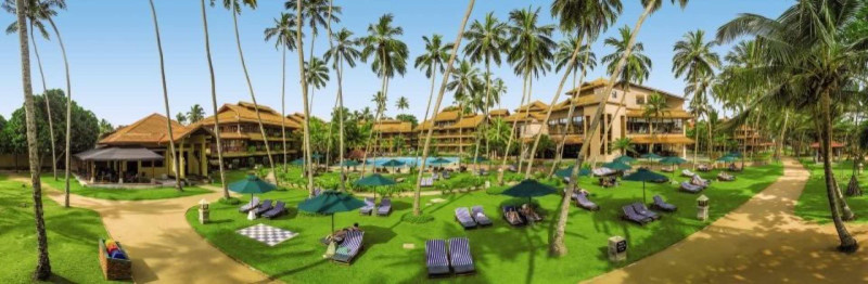 Royal Palms Beach Hotel