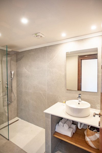 Costa Lindia Beach Resort & Spa