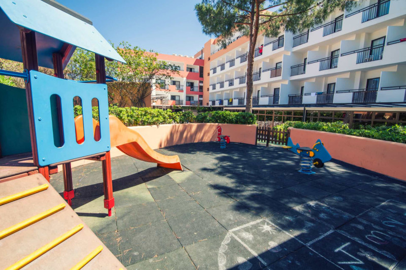 azuLine Mar Amantis I & II