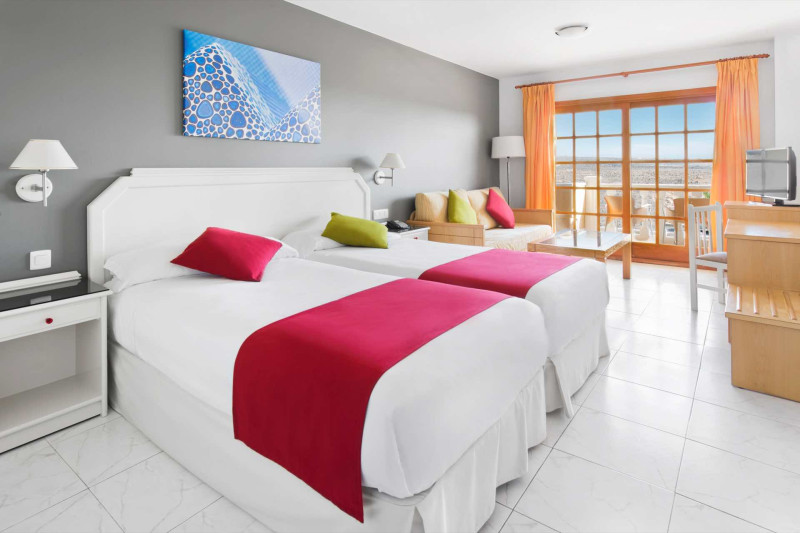 Elba Castillo San Jorge & Antigua Suite Hotel