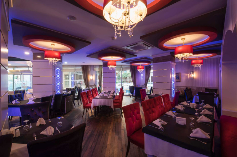 Tac Premier Hotel&SPA