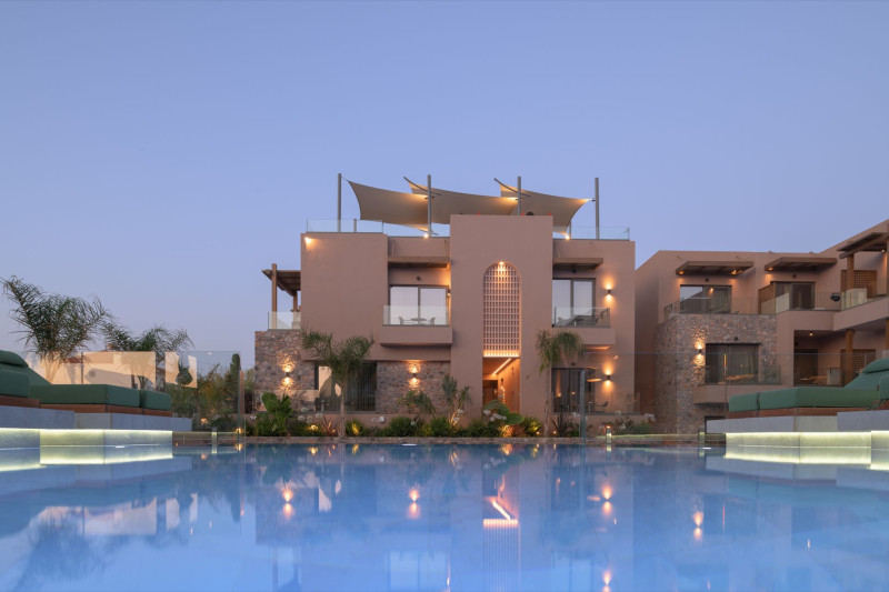 Paralos Venus Suites