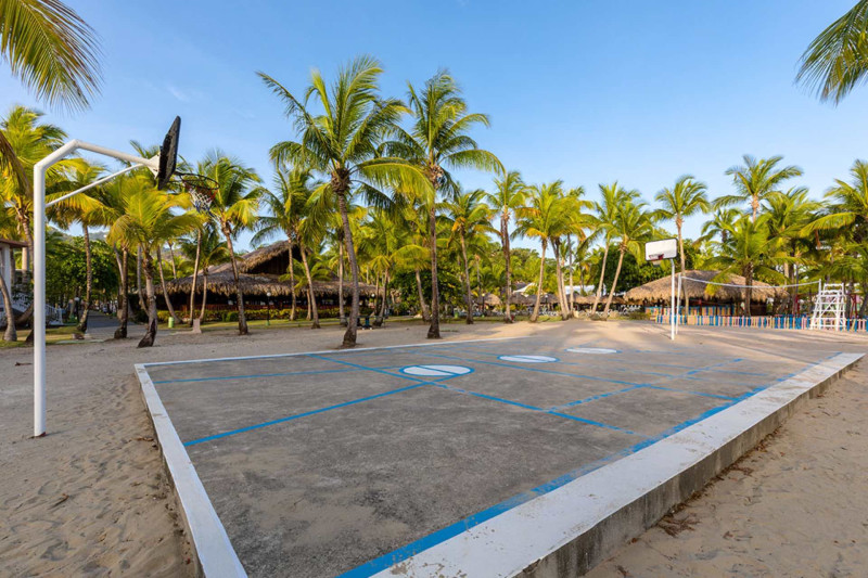 Playabachata Spa Resort