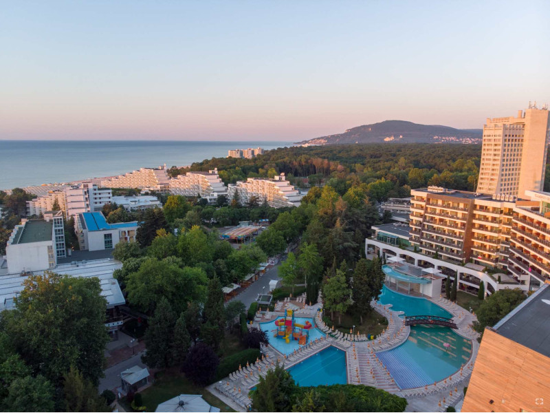 Flamingo Grand Hotel & Spa