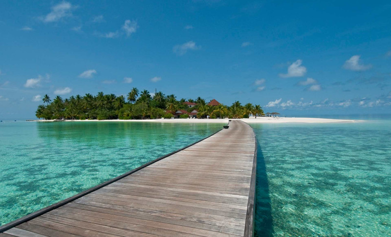 Diamonds Athuruga Beach & Water Villas