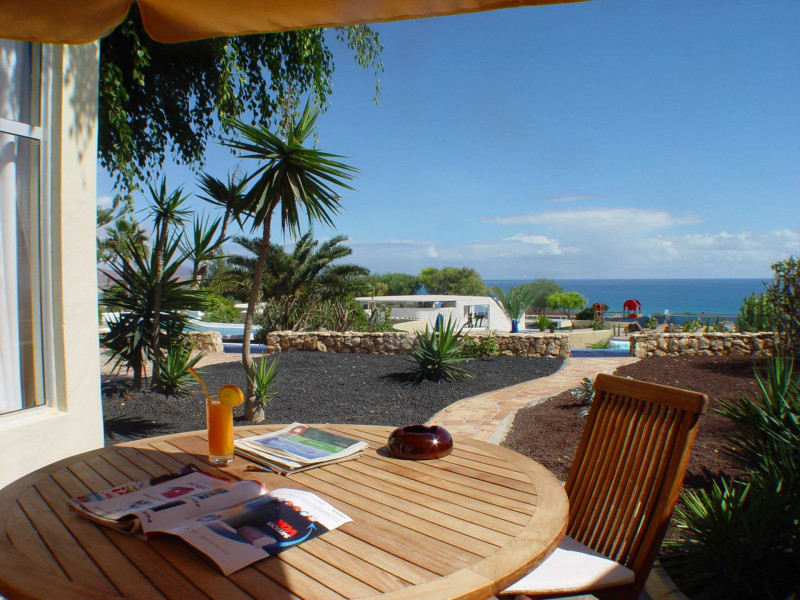 LIVVO Risco del Gato Suites