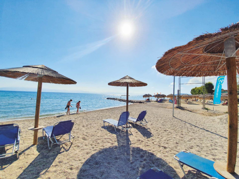 Three Stars Beach Hotel