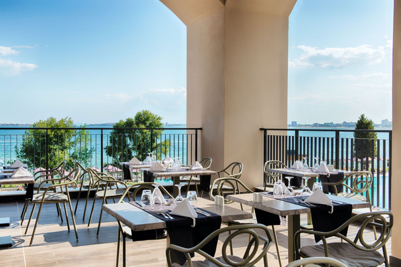 Secrets Sunny Beach Resort