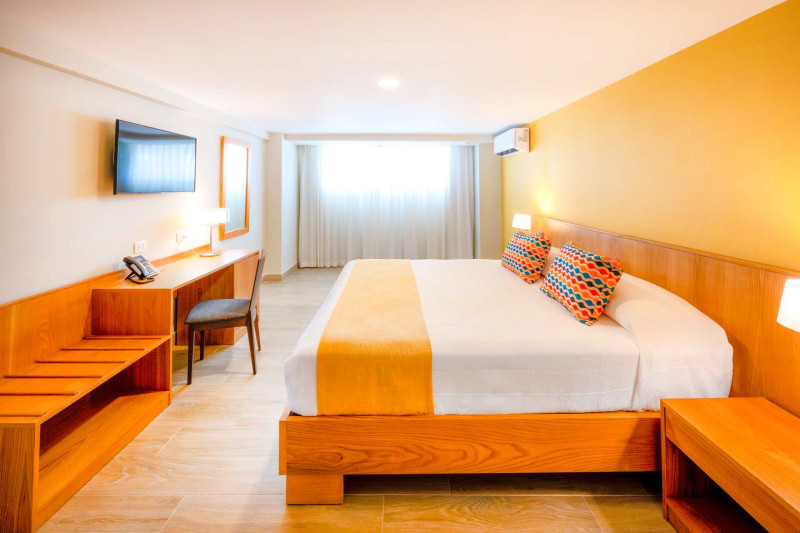 Coral Costa Caribe Beach Resort