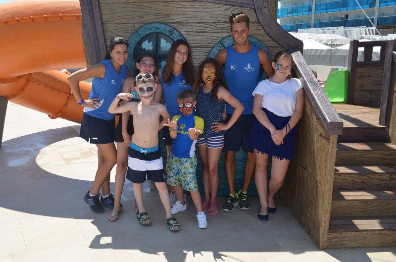 BG Tonga Tower Design Hotel & Suites