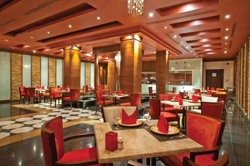 Sunrise Arabian Beach Resort -Grand Select-