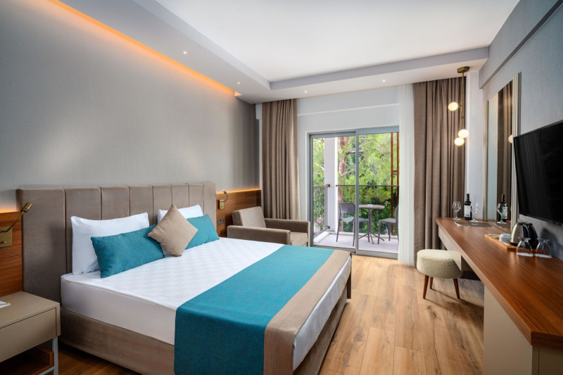 Side Story Resort & Spa
