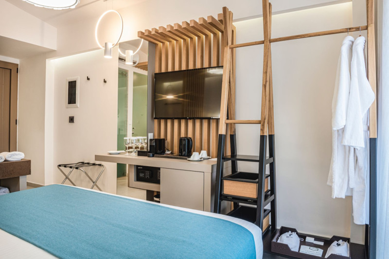 Epos Luxury Beach Hotel