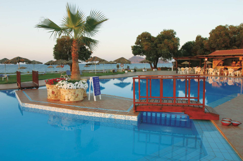 Geraniotis Beach