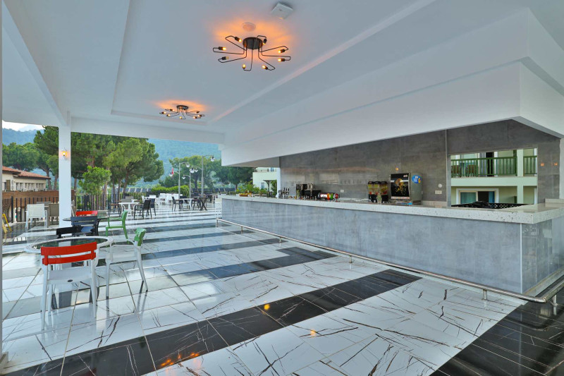 Crystal Flora Pearl Collection