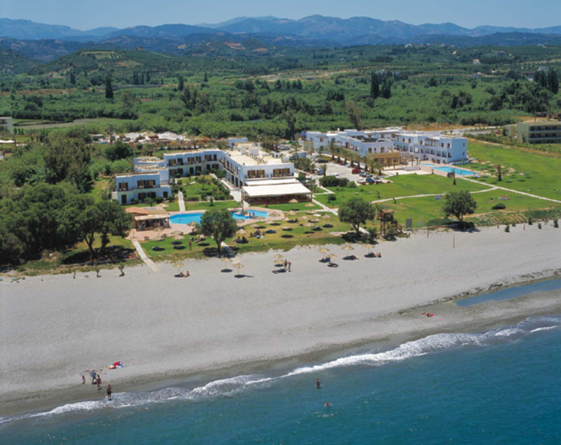 Geraniotis Beach