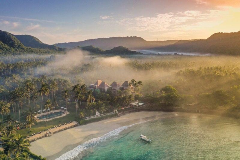 Candi Beach Resort & Spa