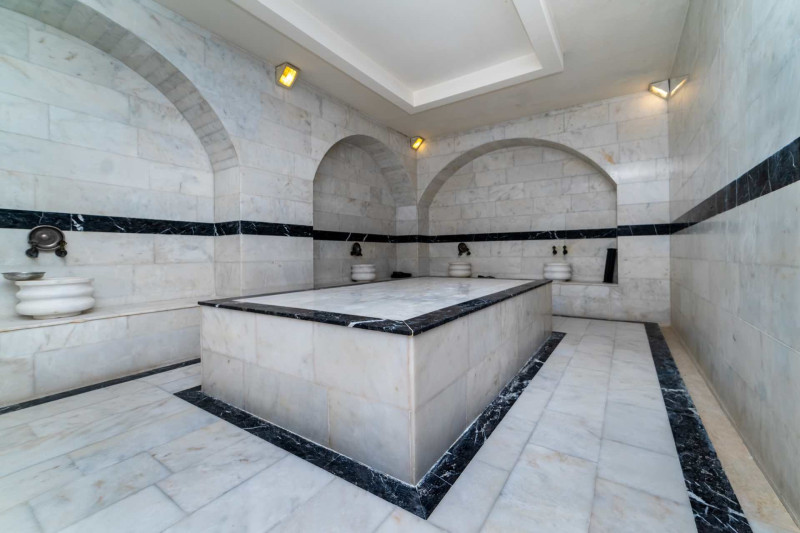 Monachus Hotel & Spa