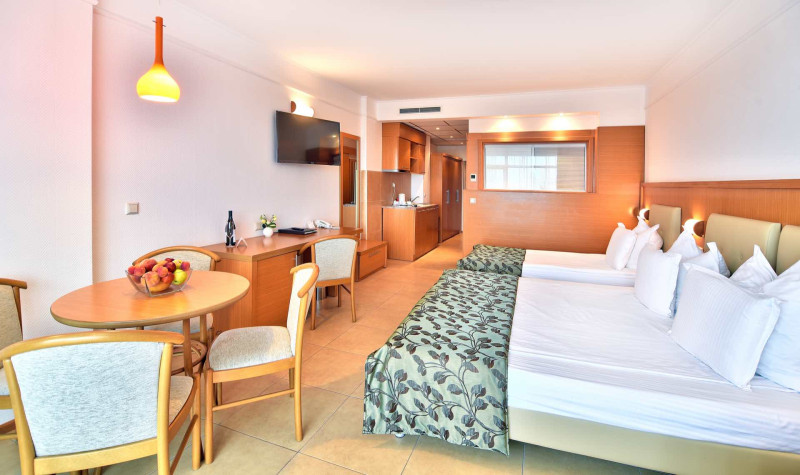 Flamingo Grand Hotel & Spa