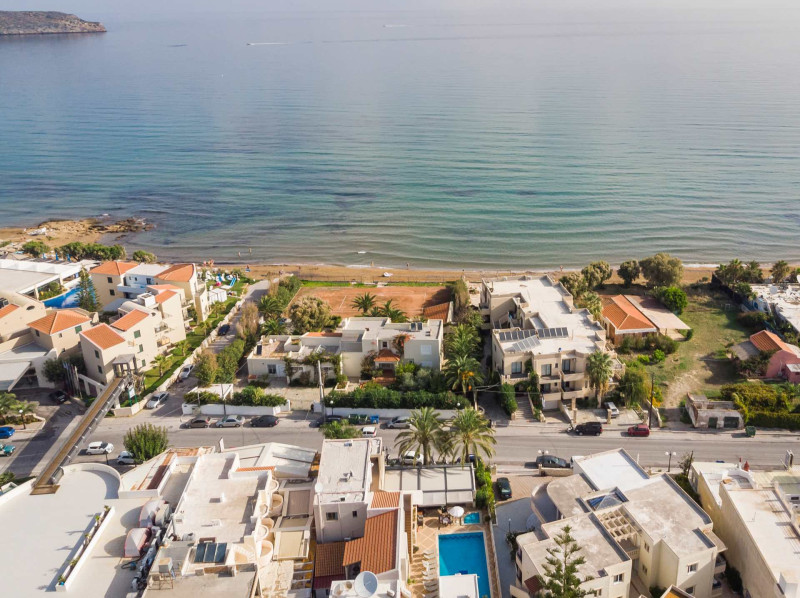 Elotis Suites