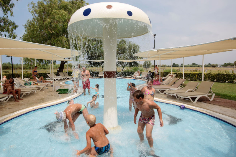 Asteria Family Resort Side