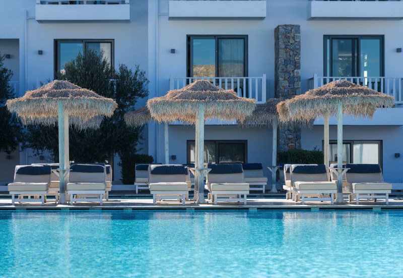 Diamond Deluxe Hotel