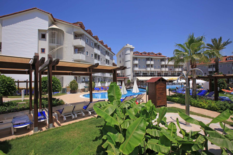 Monachus Hotel & Spa