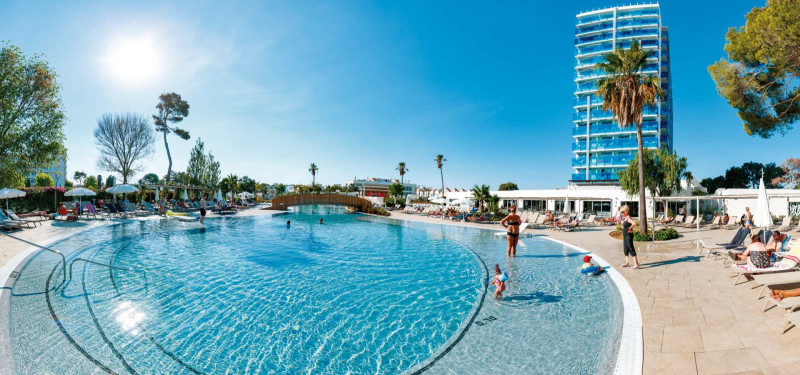 BG Tonga Tower Design Hotel & Suites