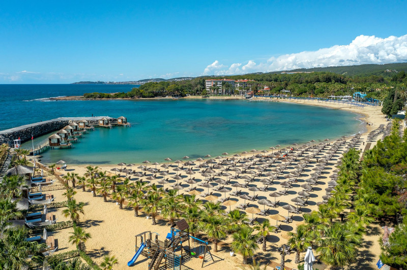 Rubi Platinum Spa Resort & Suites