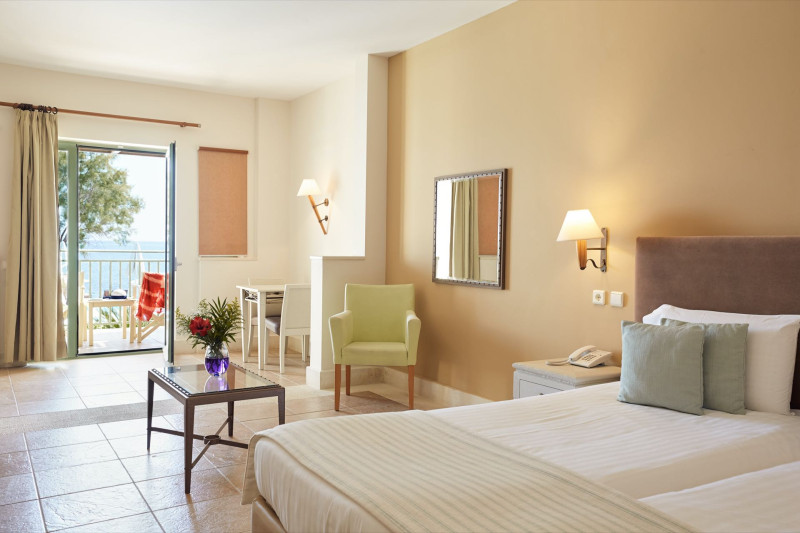 Giannoulis Grand Bay Beach Resort