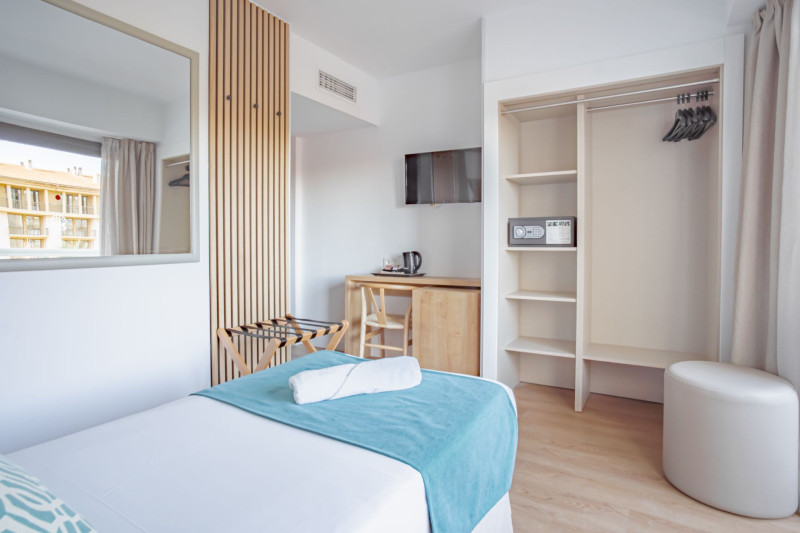 Bahia de Alcudia Hotel & Spa