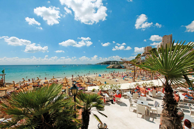 Be Live Adults Only Marivent