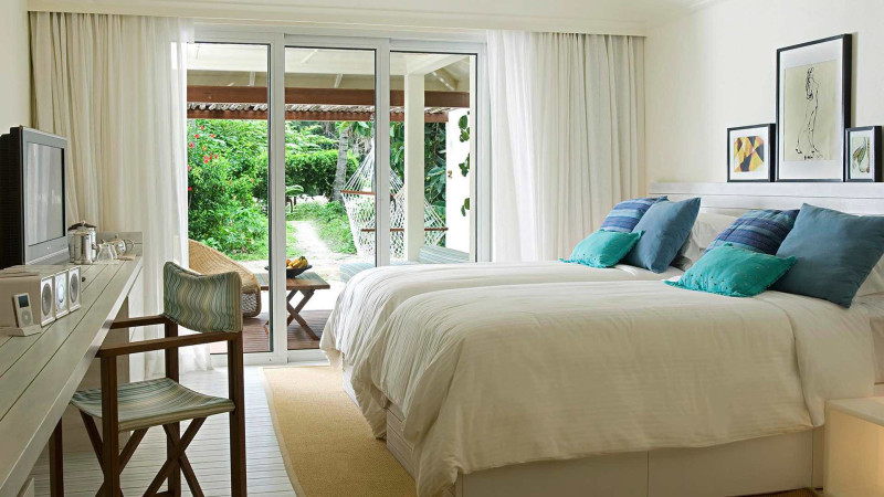 Holiday Inn Resort Kandooma Maldives