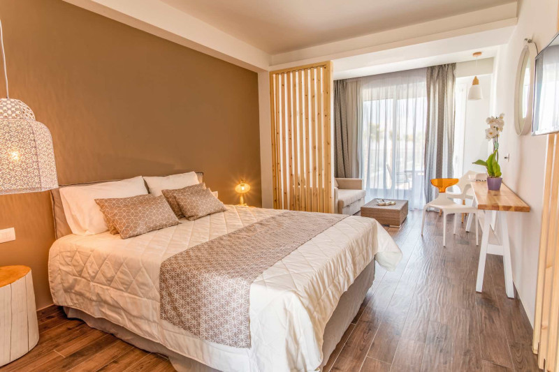 White Dreams Resort