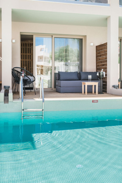 Epos Luxury Beach Hotel