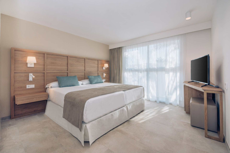 Iberostar Waves Cala Domingos