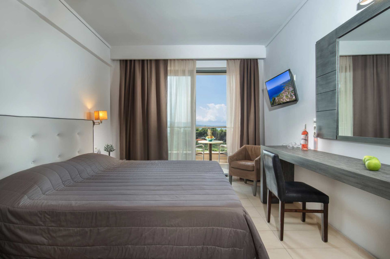 Lagomandra Hotel & Spa