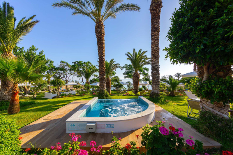 Crystal Springs Beach Hotel