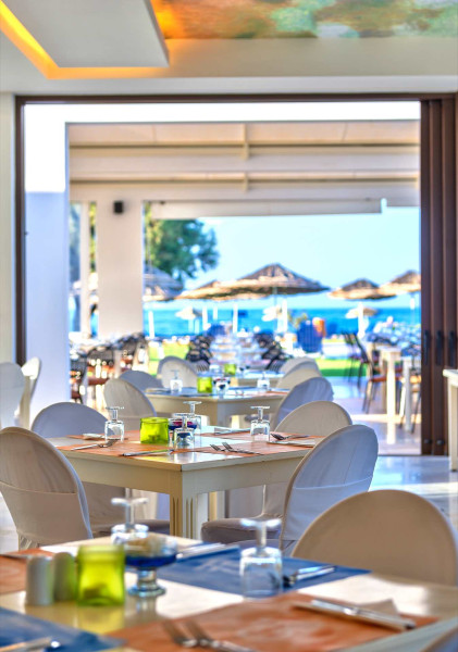 Geraniotis Beach