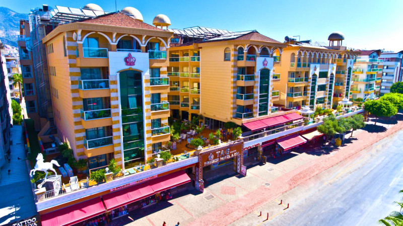 Tac Premier Hotel&SPA