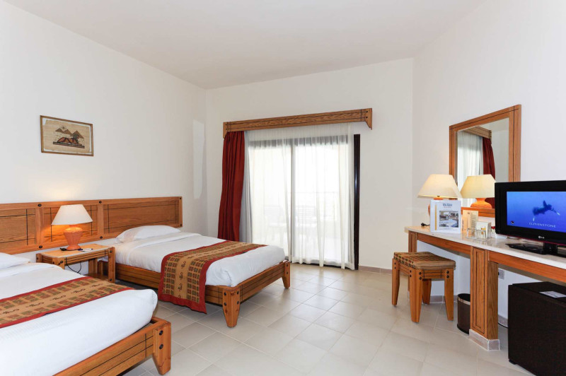 Three Corners Fayrouz Plaza Beach Resort