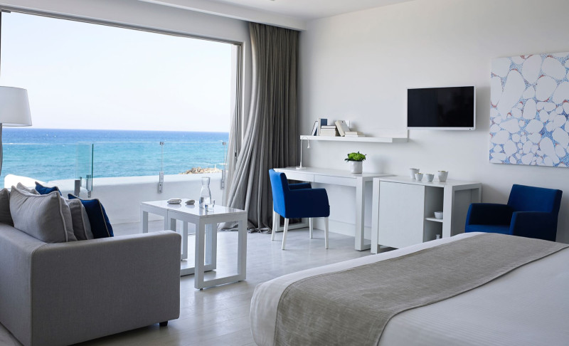 Knossos Beach Bungalow & Suites