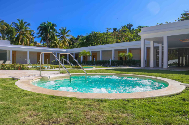 Playabachata Spa Resort