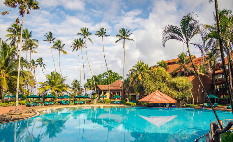 Royal Palms Beach Hotel