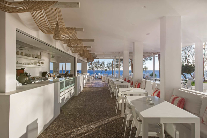 Grecian Sands Hotel