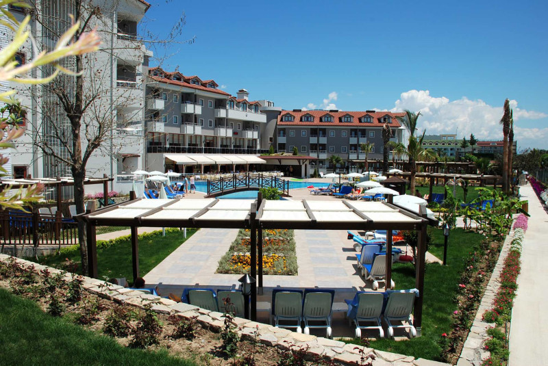 Monachus Hotel & Spa