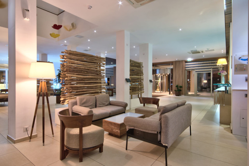 db Seabank Resort & Spa