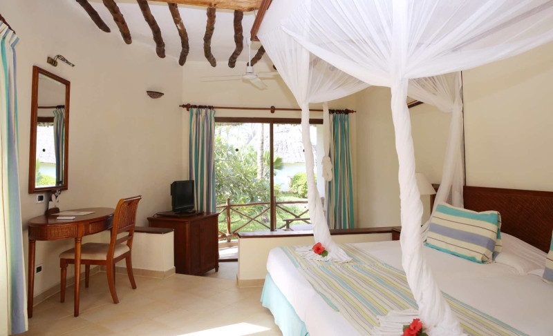 Sultan Sands Island Resort & Spa