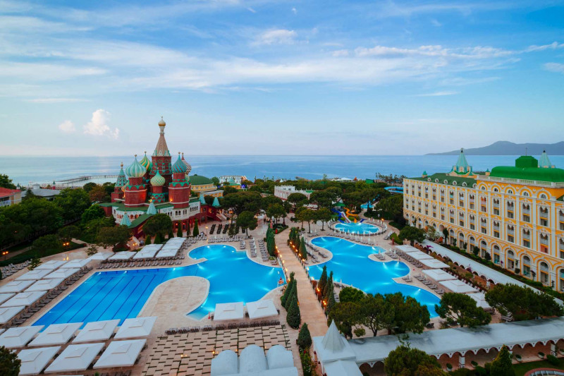 Kremlin Palace Deluxe