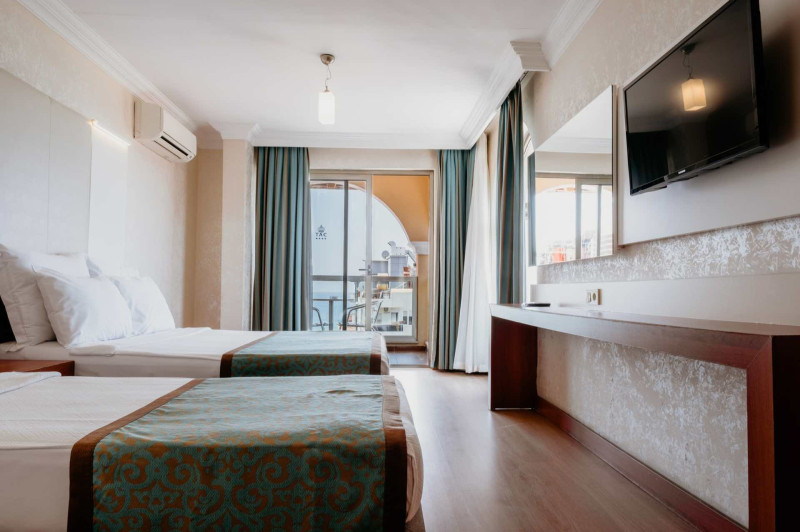 Tac Premier Hotel&SPA